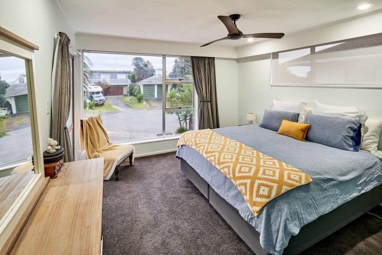 Photo of property in 53 Teoti Street, Paraparaumu Beach, Paraparaumu, 5032