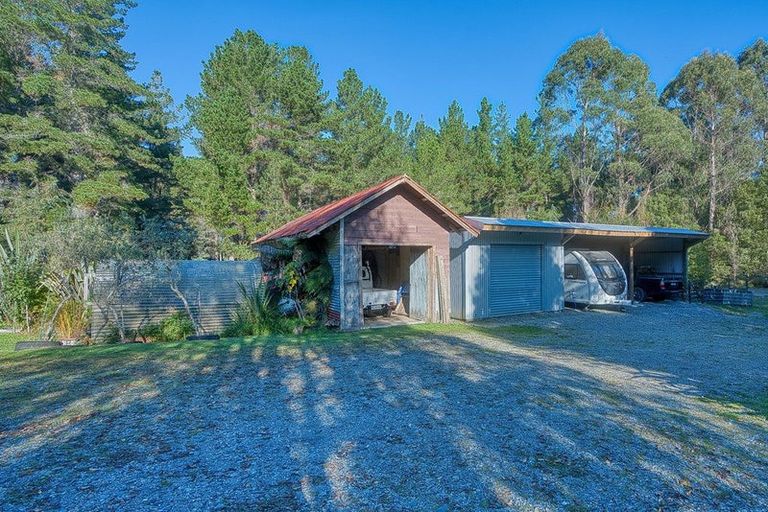 Photo of property in 89 Russell Road, Kaniere, Hokitika, 7811