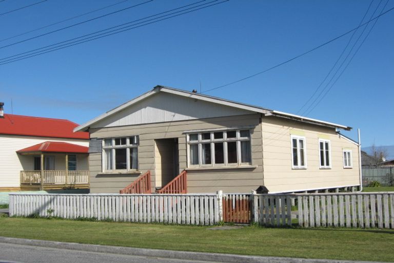 Photo of property in 62 Bright Street, Cobden, Greymouth, 7802