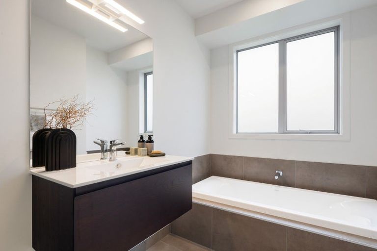 Photo of property in 39 Mike Smith Drive, Cambridge, 3434