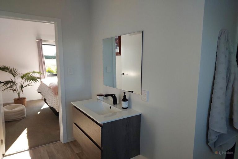 Photo of property in 8 Minnie Street, Waimate, 7980