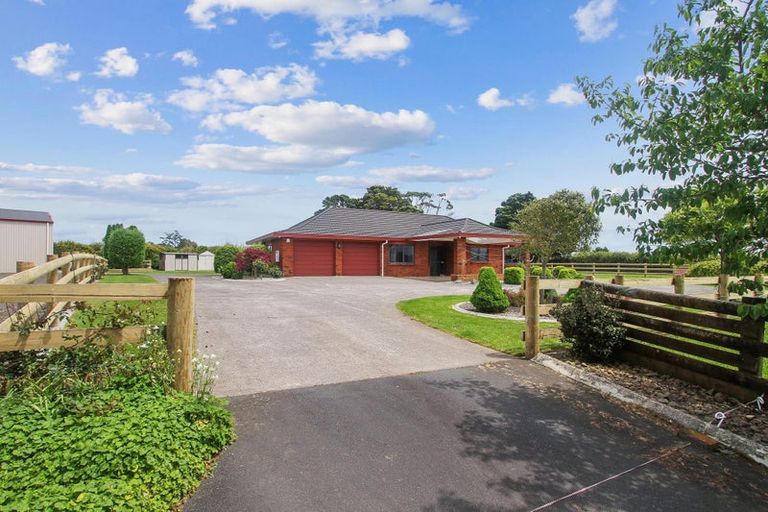 Photo of property in 137 Hart Road, Pukekohe, 2676