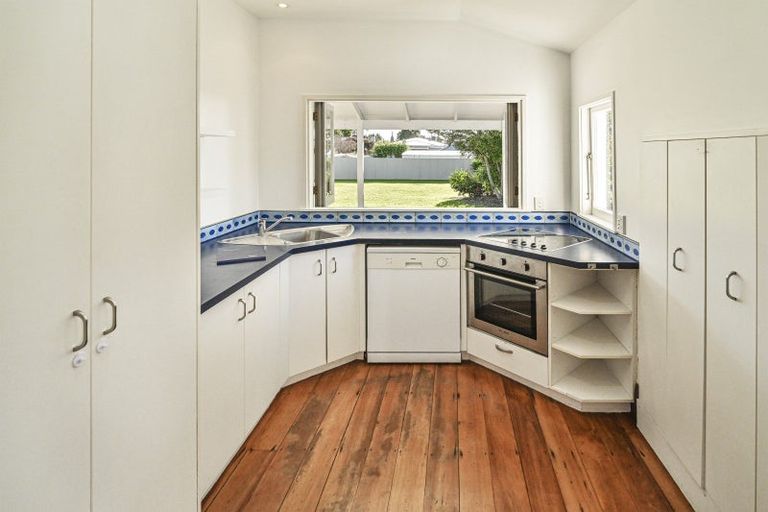 Photo of property in 802 Princes Street, Parkvale, Hastings, 4122