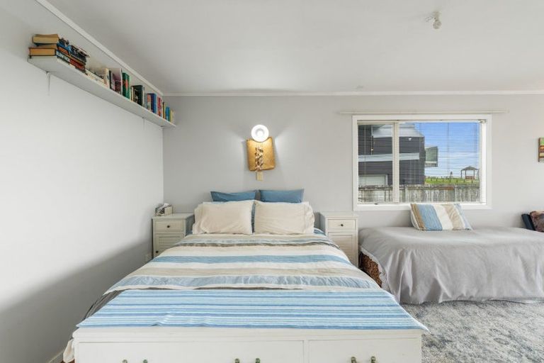 Photo of property in 38 Kon Tiki Road, Whiritoa, Whangamata, 3691