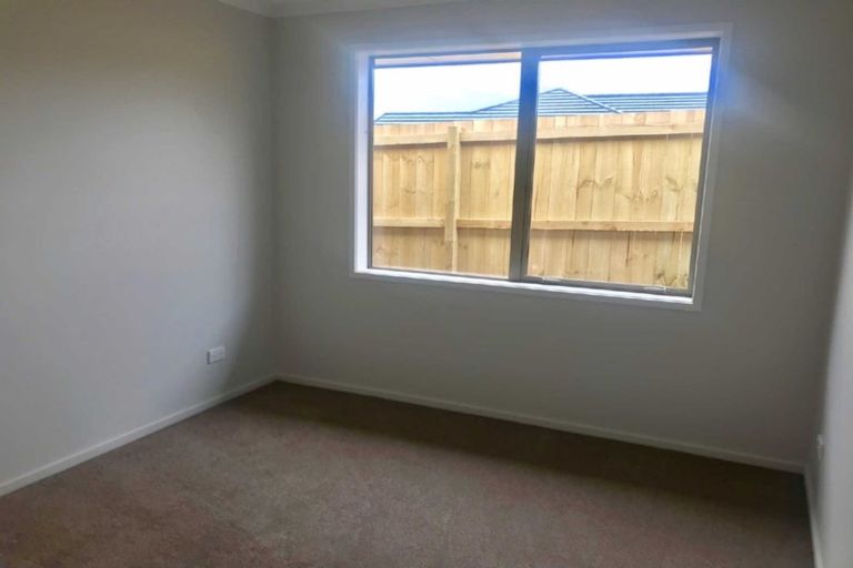 Photo of property in 4 Taepu Road, Pukekohe, 2120