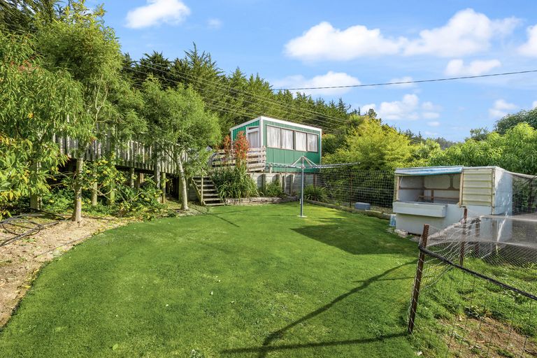 Photo of property in 156 Shag Point Road, Shag Point, Palmerston, 9482
