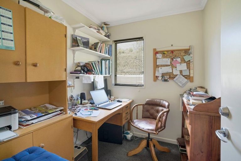 Photo of property in 86 Meadowstone Drive, Wanaka, 9305