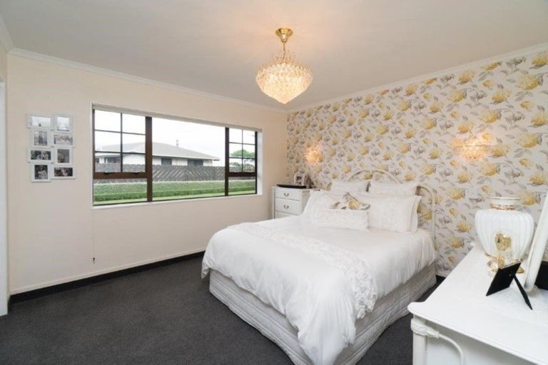 Photo of property in 74 Rata Street, Hawera, 4610