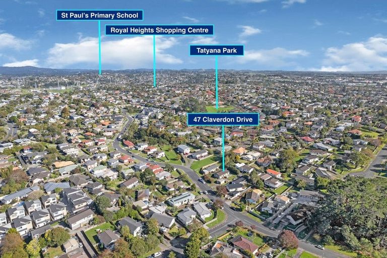 Photo of property in 47 Claverdon Drive, Massey, Auckland, 0614