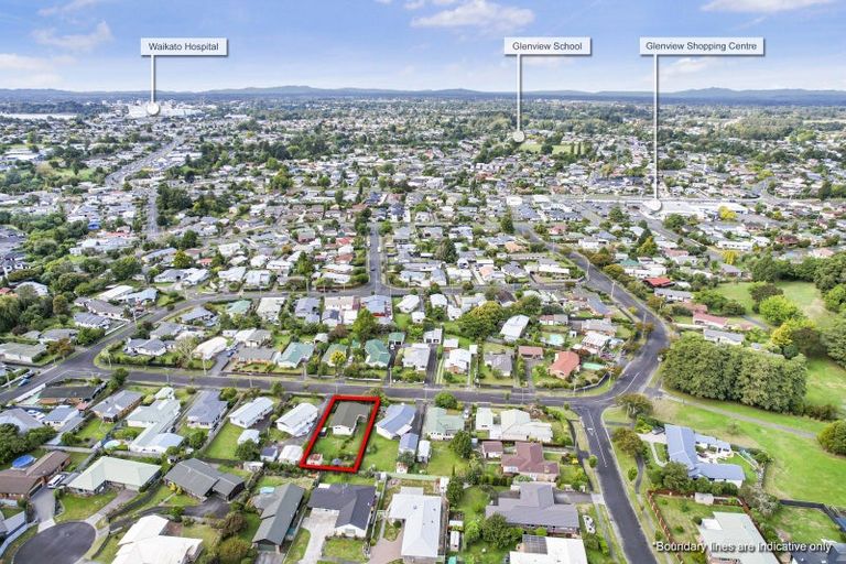 Photo of property in 7 Oban Avenue, Glenview, Hamilton, 3206