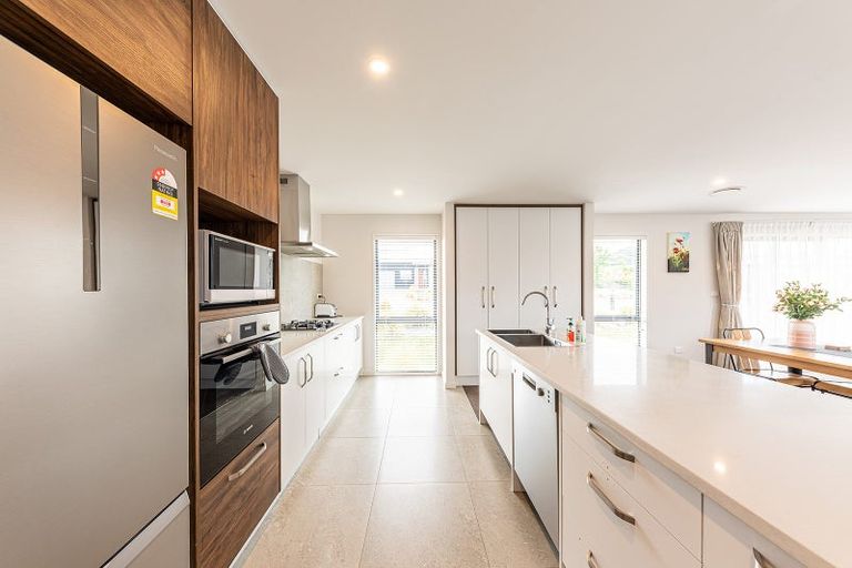 Photo of property in 2 Rodman Lane, Lake Tekapo, 7999