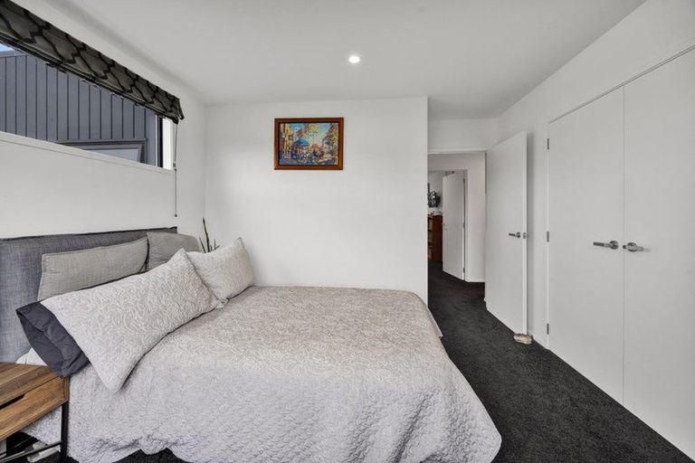 Photo of property in 23 Links Drive, Waiwhakaiho, New Plymouth, 4312