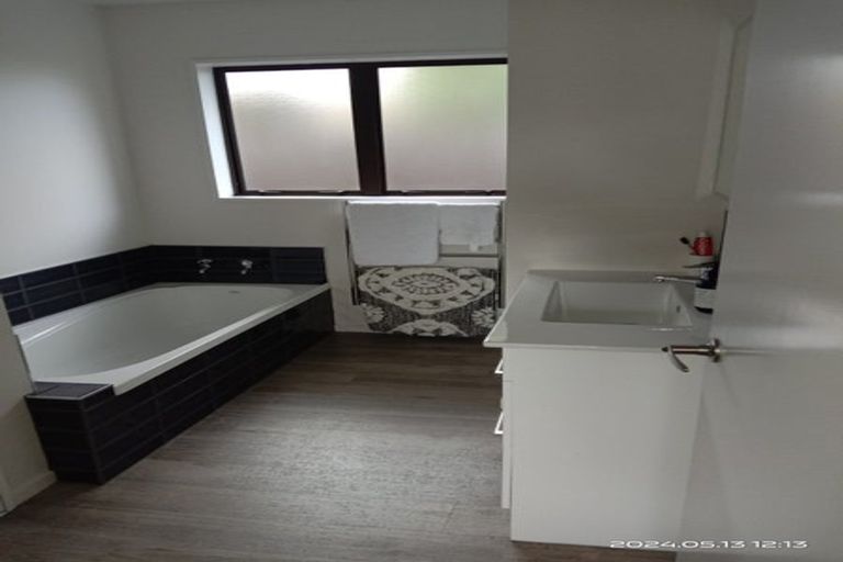 Photo of property in 71 Bentley Street, Russley, Christchurch, 8042