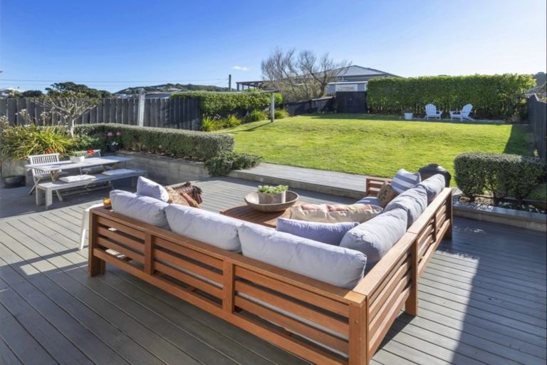 Photo of property in 90 Tiber Street, Island Bay, Wellington, 6023