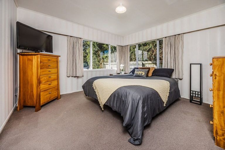 Photo of property in 15 Fields Road, Manurewa, Auckland, 2102