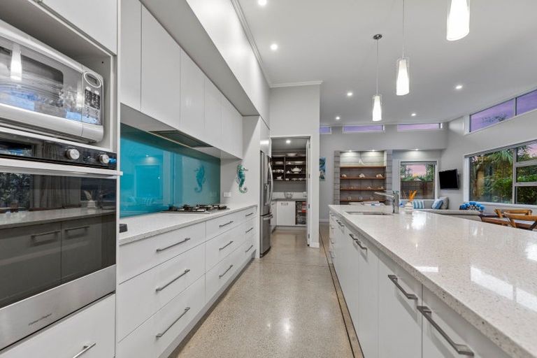 Photo of property in 11 Oceania Sands Way, Papamoa Beach, Papamoa, 3118