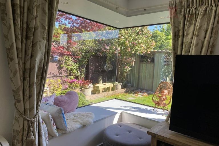 Photo of property in 1/8 Lascelles Street, Saint Martins, Christchurch, 8022