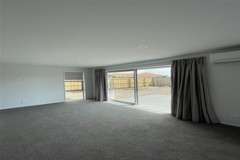 Photo of property in 28 Marliece Street, Rolleston, 7614