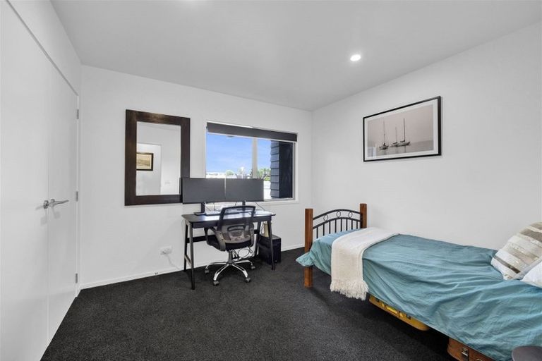 Photo of property in 1 Ta Paora Drive, Bell Block, New Plymouth, 4312