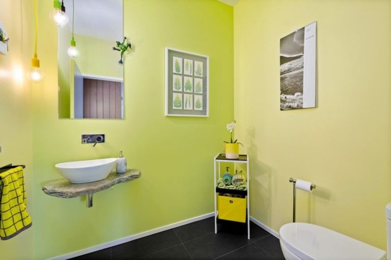 Photo of property in 44 Mckellar Drive, Jacks Point, Queenstown, 9371