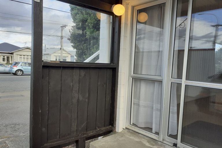 Photo of property in 192f1 Onepu Road, Lyall Bay, Wellington, 6022