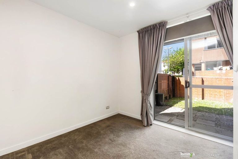 Photo of property in Altar Apartments, 24/120 Rintoul Street, Newtown, Wellington, 6021
