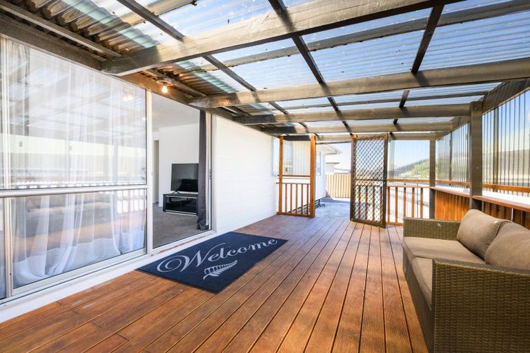 Photo of property in 3 Harding Place, Feilding, 4702