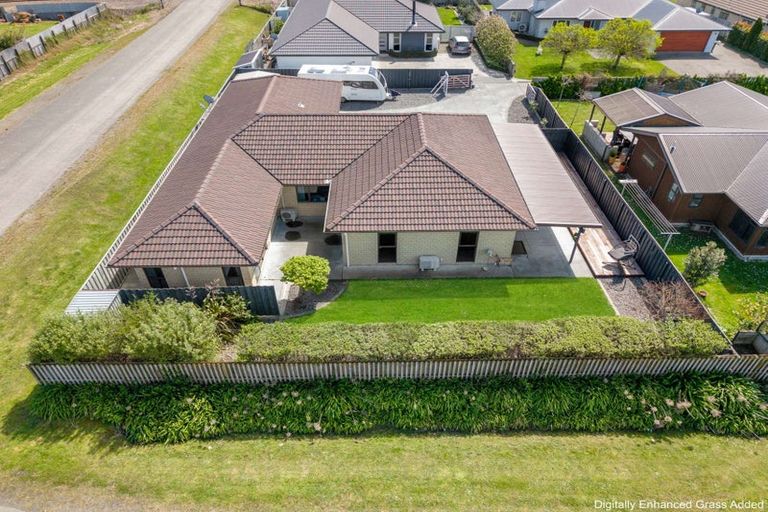 Photo of property in 3 Waitaha Place, Clive, 4102