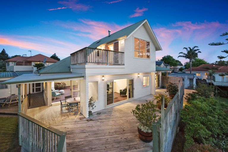 Photo of property in 11a Wellington Street, Hamilton East, Hamilton, 3216
