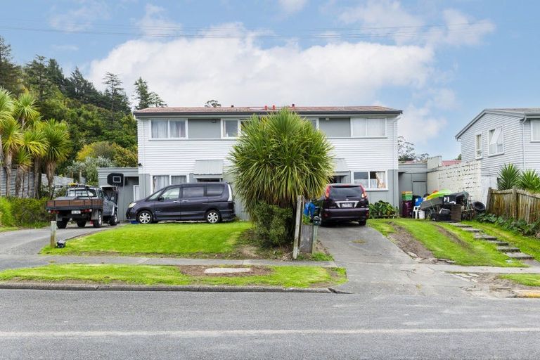 Photo of property in 11 Cambridge Terrace, Kaiti, Gisborne, 4010