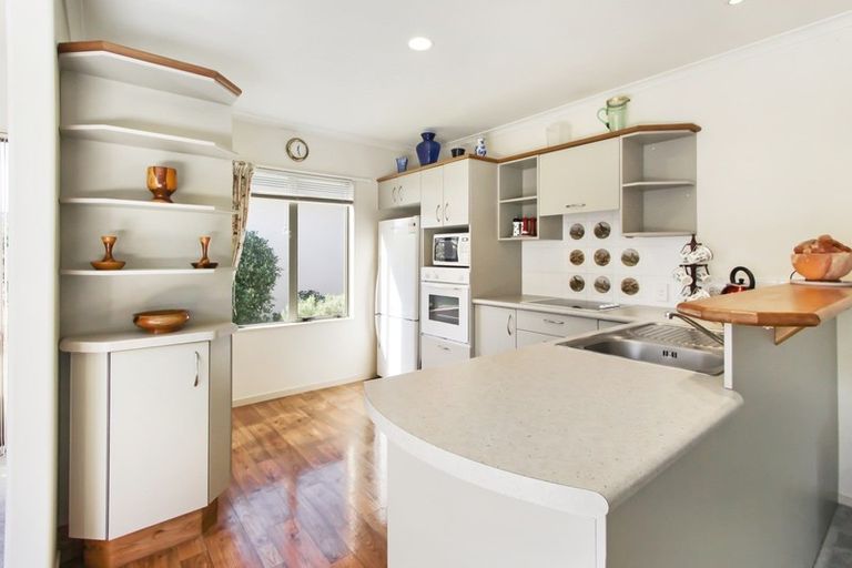 Photo of property in 285unit Vaughan Road, Owhata, Rotorua, 3010