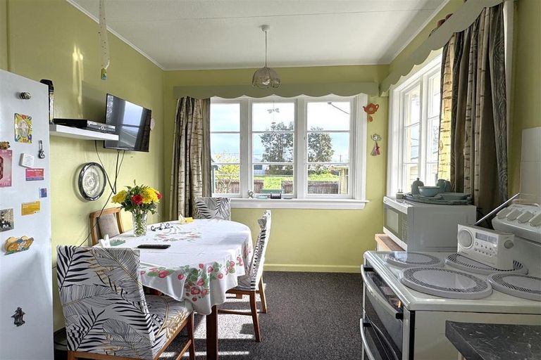 Photo of property in 18 Ashmore Avenue, Cobden, Greymouth, 7802