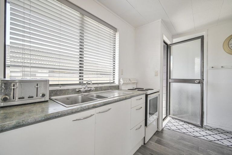 Photo of property in 84 Kirkwood Road, Flaxmere, Hastings, 4120