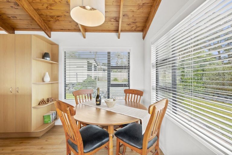 Photo of property in 2 Awatea Street, Mangawhai Heads, Mangawhai, 0505