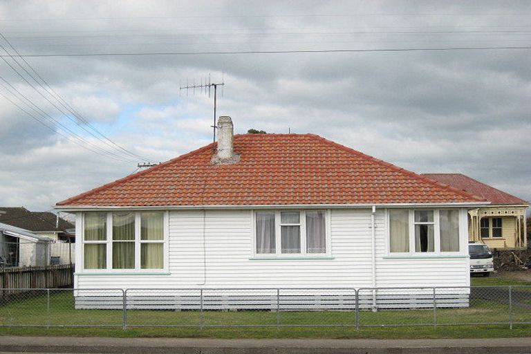 Photo of property in 107 Racecourse Road, Waipukurau, 4200
