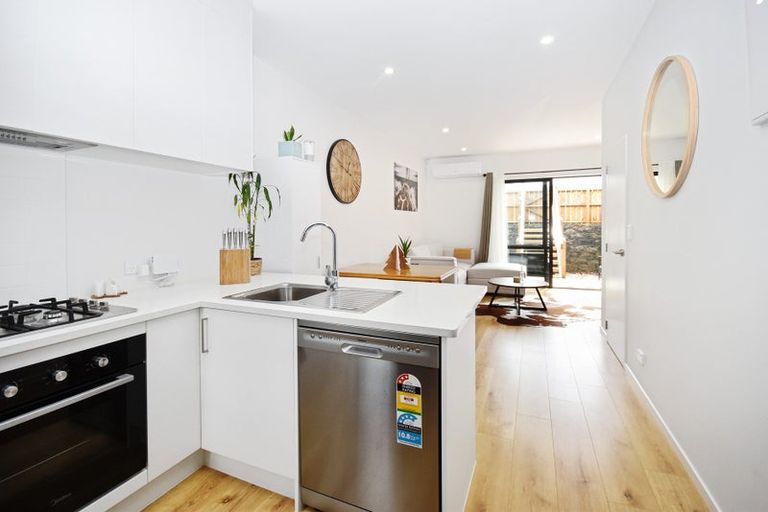 Photo of property in 10 Finstock Way, Rolleston, 7614