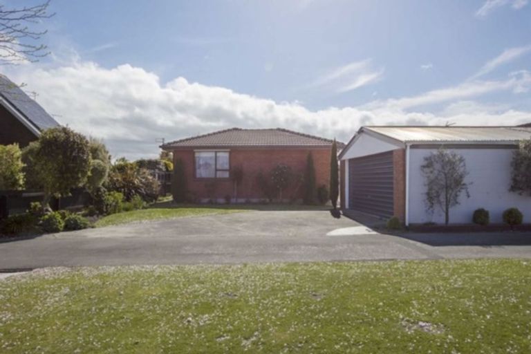 Photo of property in 37 Mansfield Drive, Kaiapoi, 7630