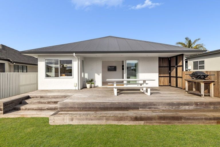 Photo of property in 60a Campbell Road, Mount Maunganui, 3116