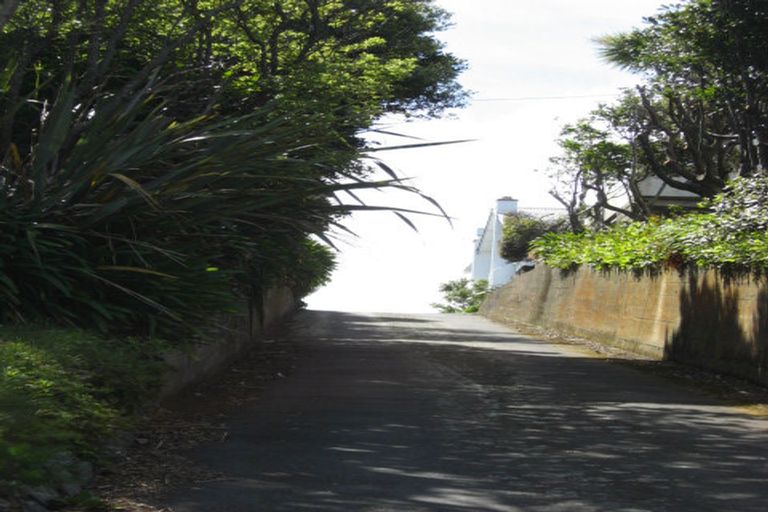 Photo of property in 38b Waru Street, Khandallah, Wellington, 6035