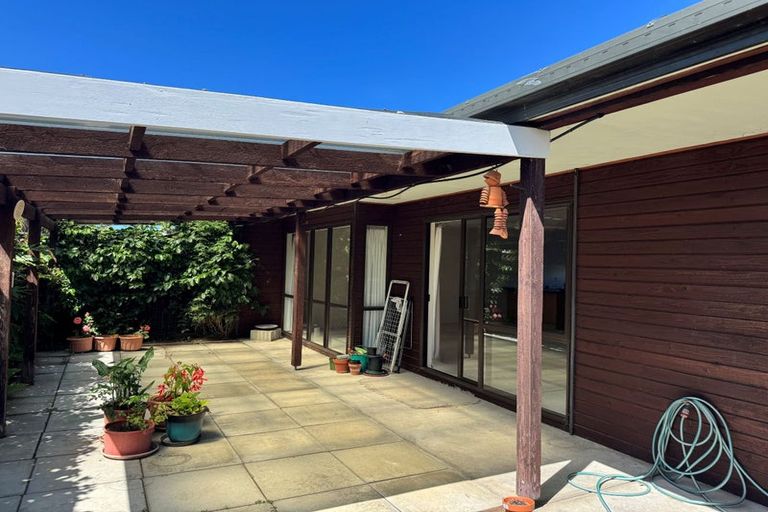 Photo of property in 38 Beauford Place, Parklands, Christchurch, 8083