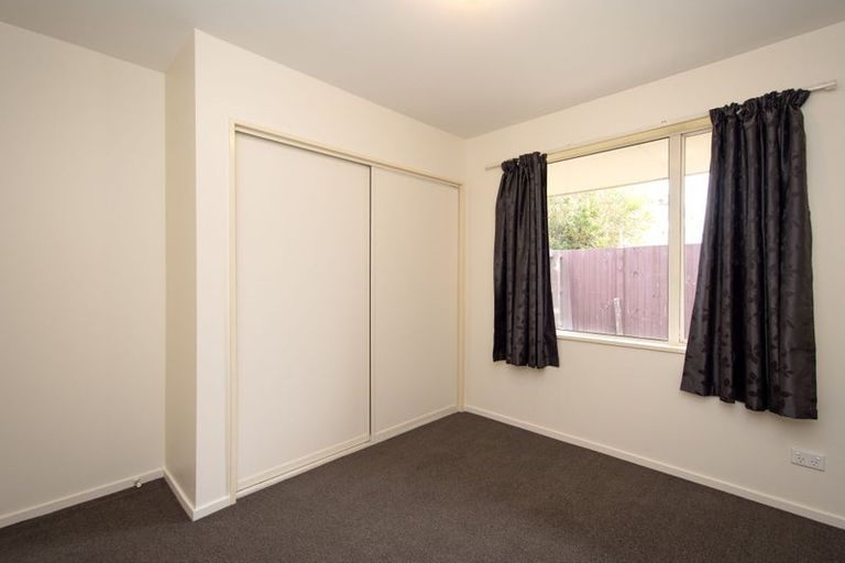 Photo of property in 2/9 Ruru Road, Linwood, Christchurch, 8062