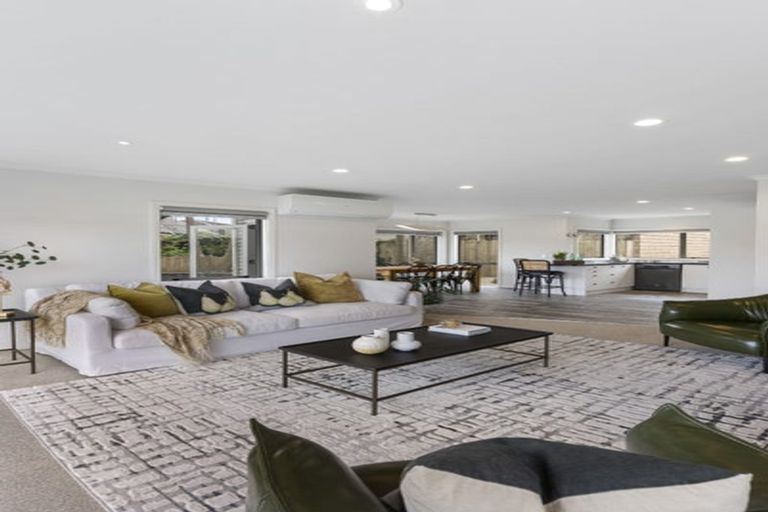 Photo of property in 17e Pakuranga Road, Pakuranga, Auckland, 2010