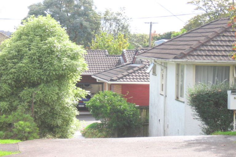 Photo of property in 5 Newington Road, Henderson, Auckland, 0612