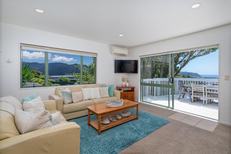 Photo of property in 2 Tairua Heights, Tairua, 3508