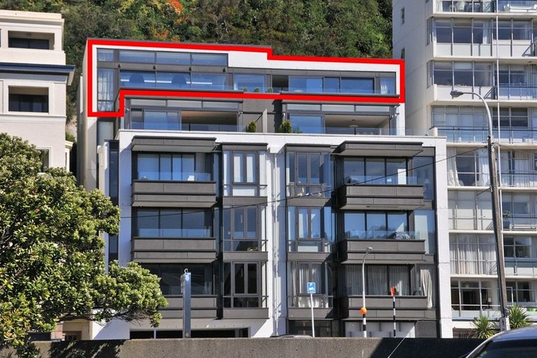 Photo of property in 150u5 Oriental Parade, Oriental Bay, Wellington, 6011