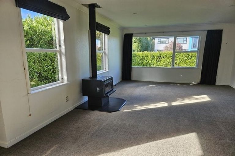 Photo of property in 79 Te Awe Awe Street, Hokowhitu, Palmerston North, 4410