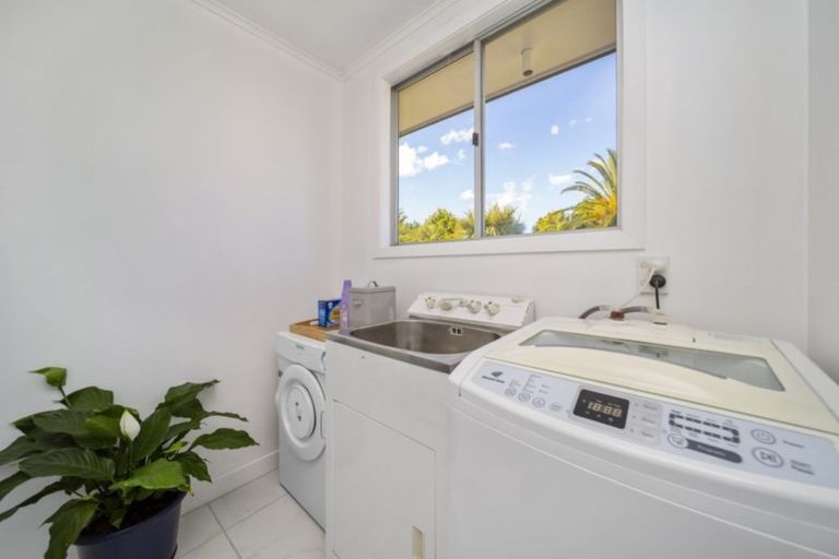 Photo of property in 6 Falstaff Street, Stratford, 4332