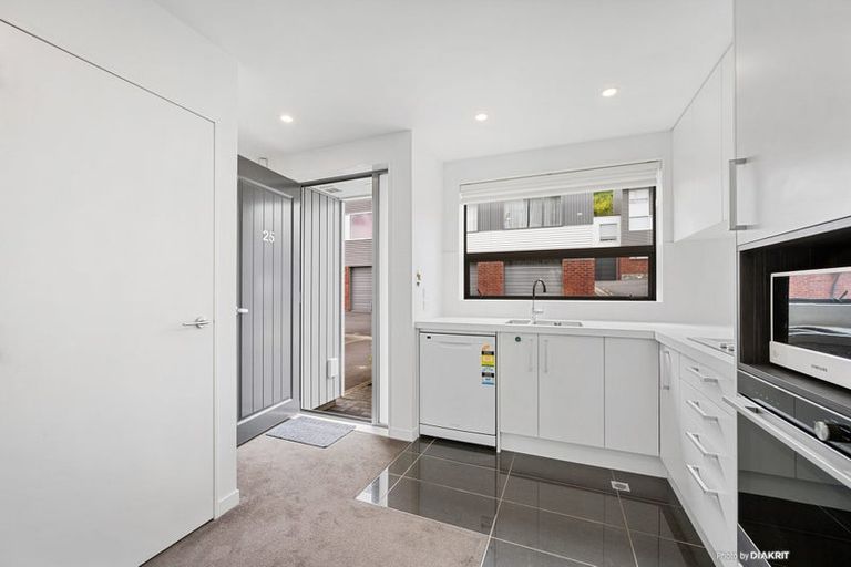 Photo of property in 25/31u Princess Terrace, Newtown, Wellington, 6021