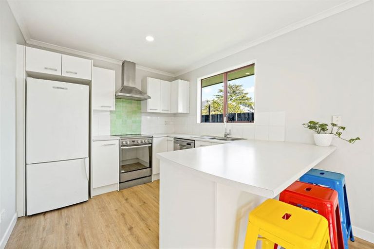 Photo of property in 640a Te Atatu Road, Te Atatu Peninsula, Auckland, 0610