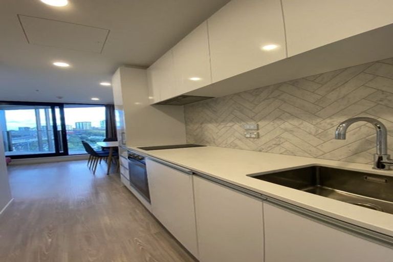 Photo of property in 365a Don Buck Road, Massey, Auckland, 0614